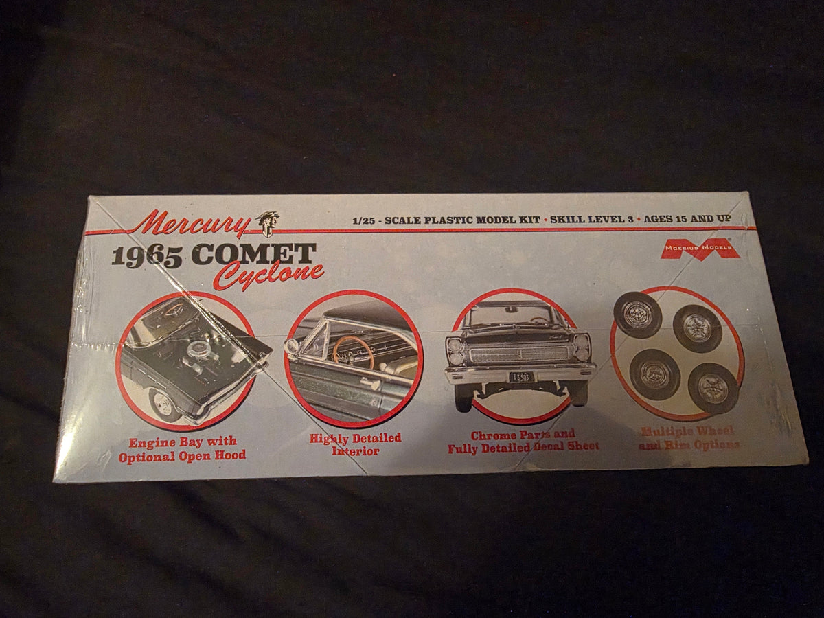 Moebius Models 1965 Mercury Comet Cyclone, 1:25 scale