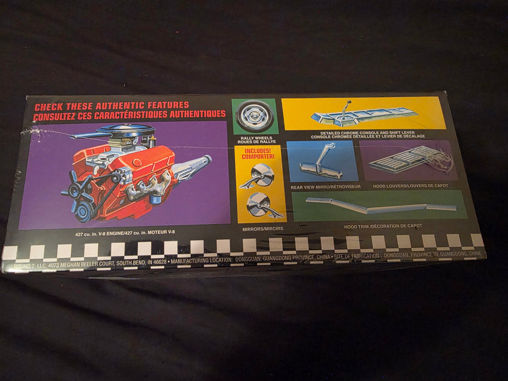 AMT 1967 Chevrolet Impala SS 1:25 Model Kit