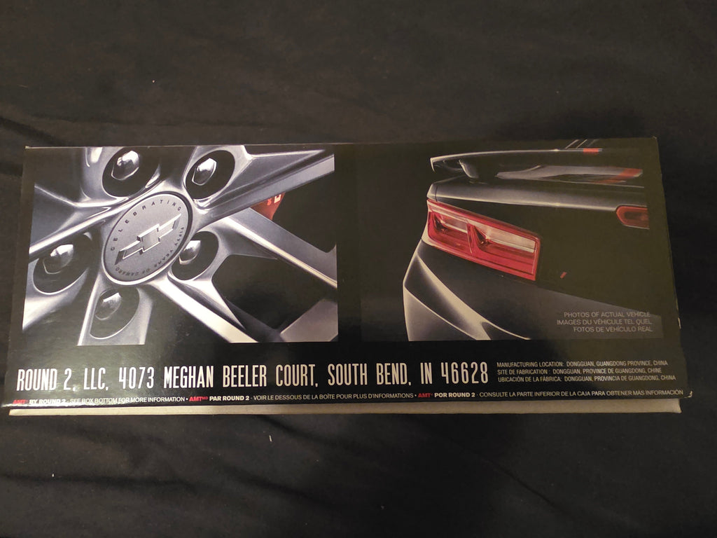 2017 CHEVROLET CAMARO 50TH ANNIVERSARY EDITION AMT 1:25 PLASTIC MODEL KIT-4946