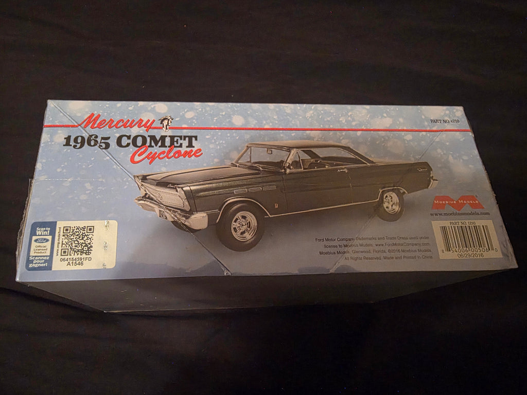Moebius Models 1965 Mercury Comet Cyclone, 1:25 scale