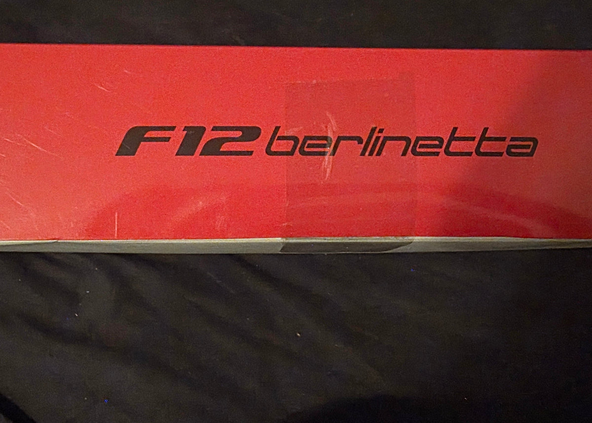 FUJIMI 1/24 Ferrari F12 Berlinetta DX ver RS-33 model kit