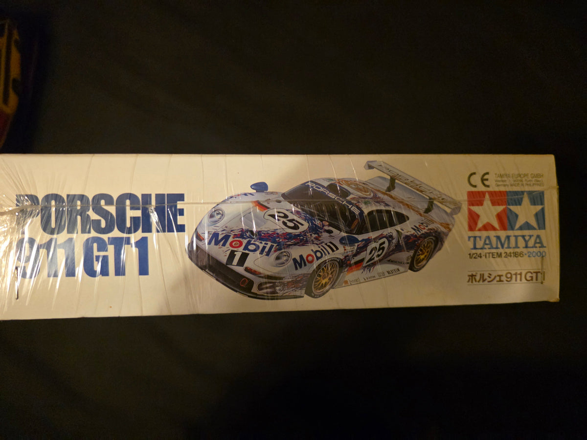 Tamiya Porsche 911 GT1