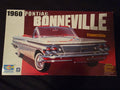 Trumpeter 1960 Pontiac Bonneville convertible kit 1/25 scale