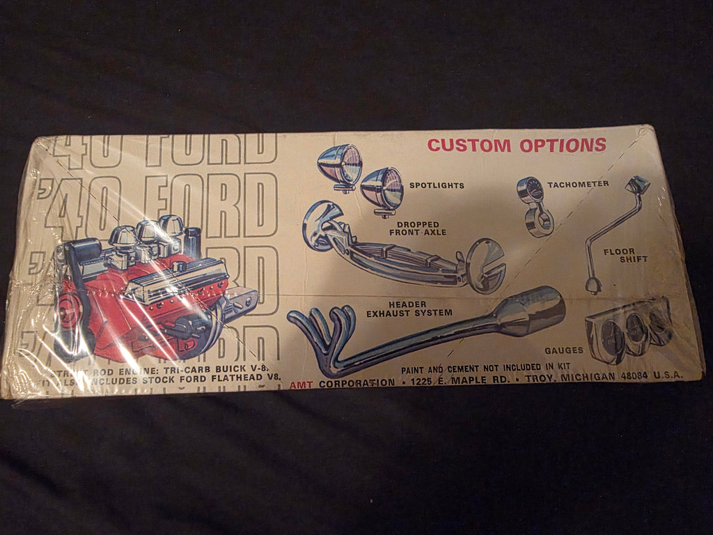 40 Ford Sedan Delivery 1/25 AMT Model Kit NEW Unbuilt