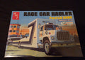AMT 758 Ford LN 8000 Race Car Hauler TRUCK 1/25 Model KIT
